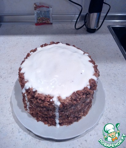 Cake with prunes