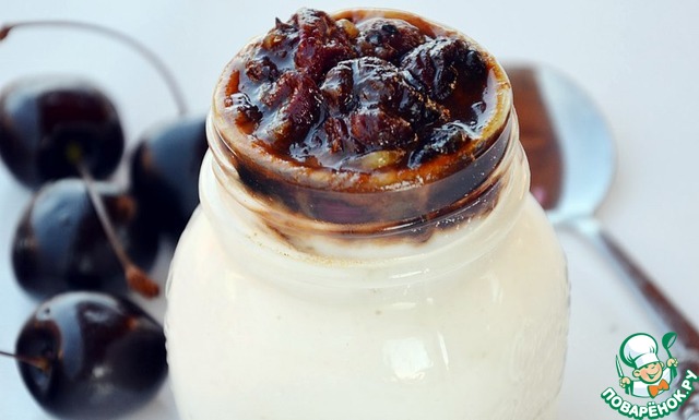 Rice pudding with chereshnevym chutney