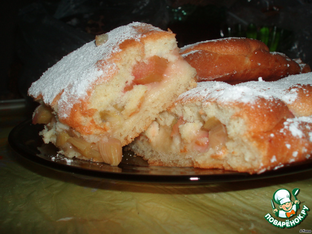 Rhubarb pie