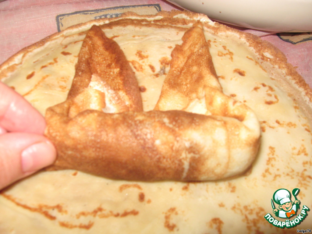 Pancakes with chicken liver and rice