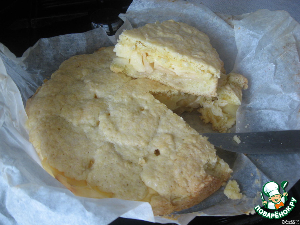Apple pie with pudding