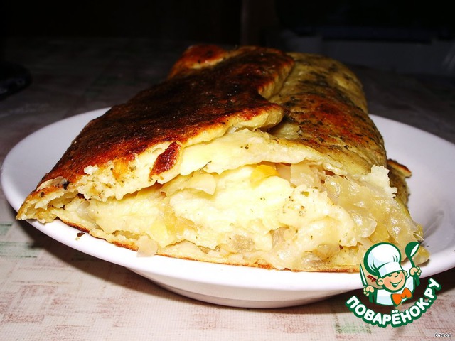 Potato roll with cabbage