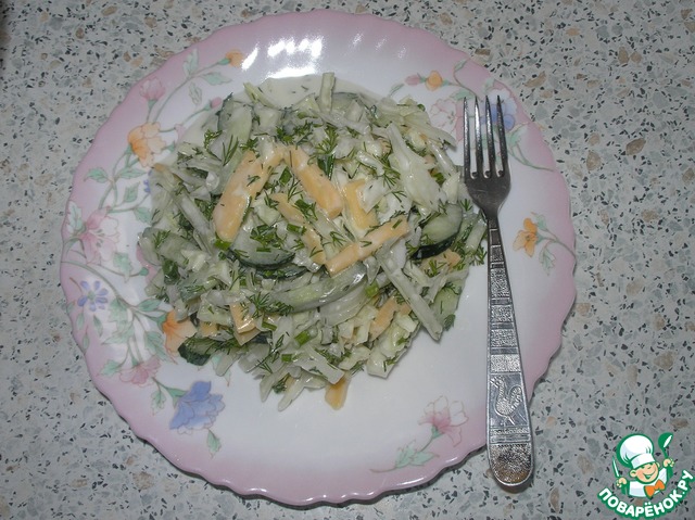 Cabbage-cucumber salad 