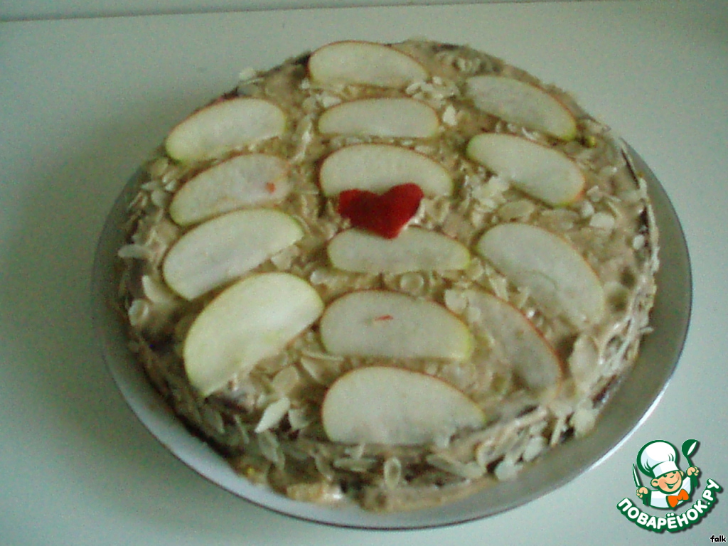 Carrot cake with nuts and fruit