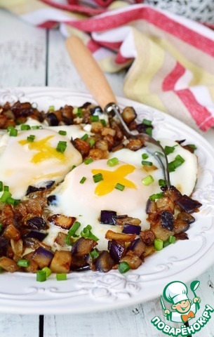 Scrambled eggs with eggplant