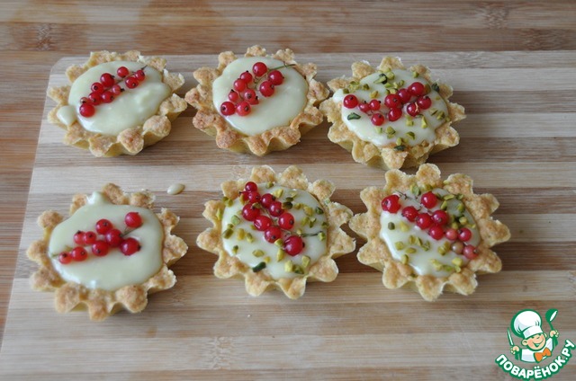 Фисташковые корзиночки с белым шоколадом