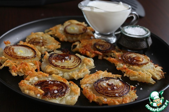 Potato pancakes with onion surplus