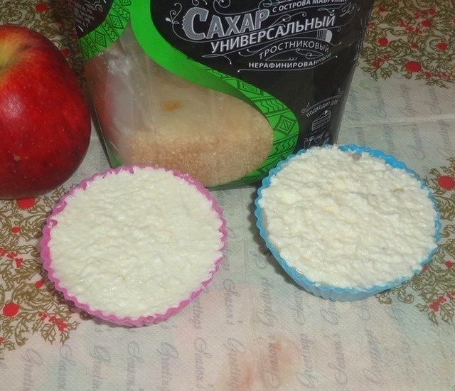 Яблочно-творожный десерт