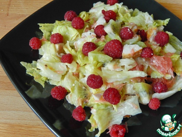 Chicken salad and raspberries