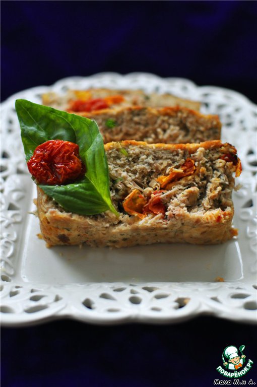 Chicken terrine with sun-dried tomatoes and Mediterranean