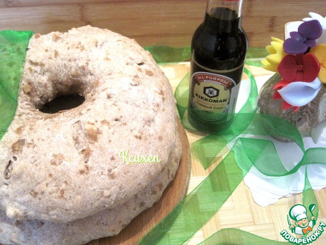 Whole wheat bread with walnuts