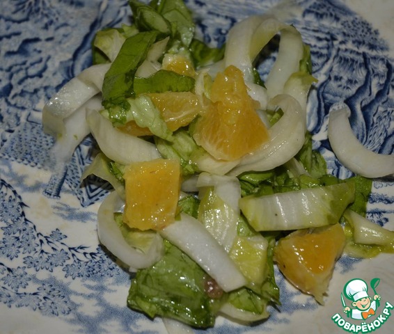 Lettuce salad with radicchio and oranges