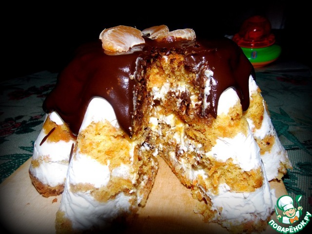 Biscuit carrot-cheesecake dessert