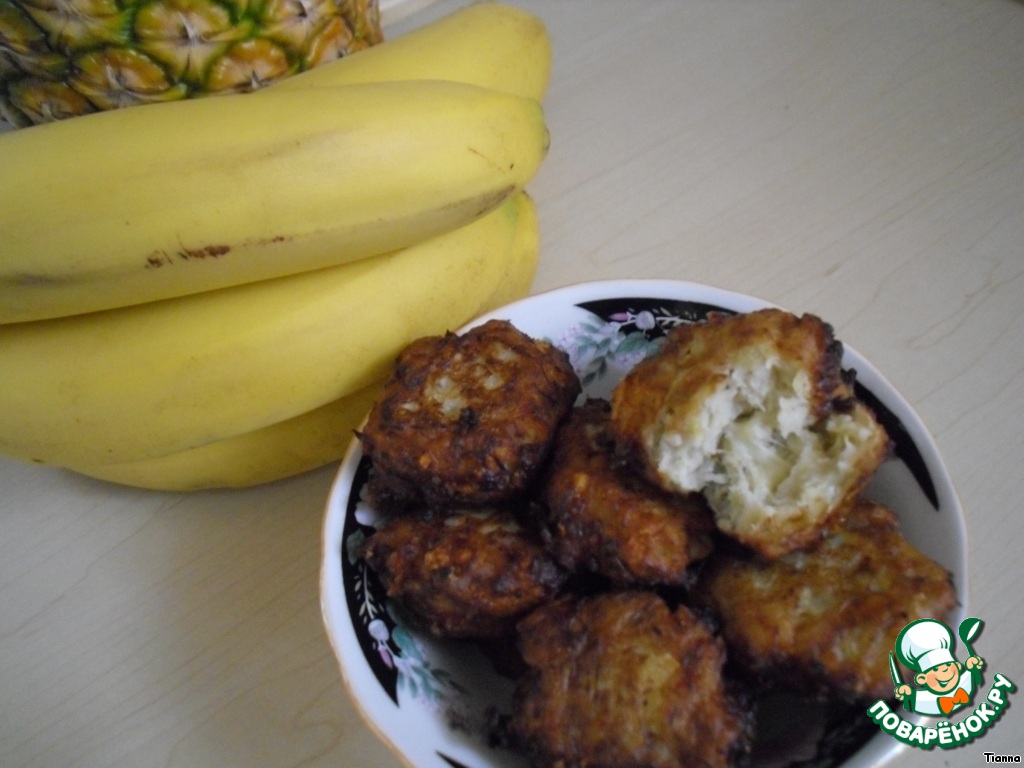 Banana donuts