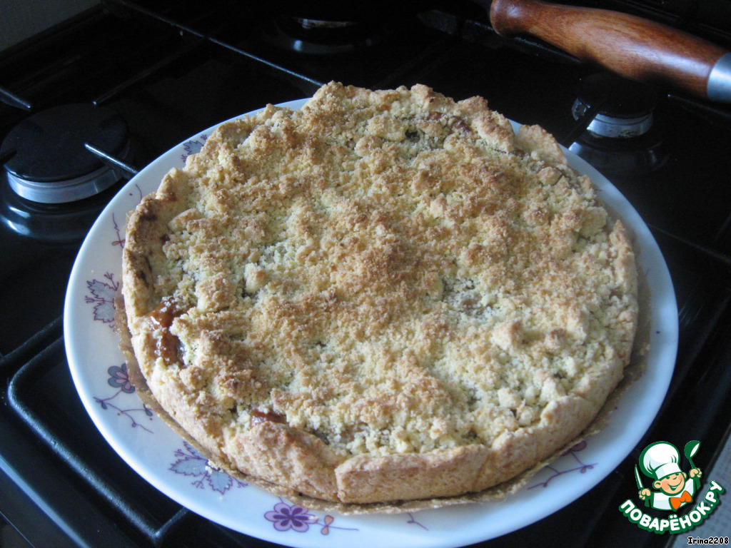 Banana caramel pie