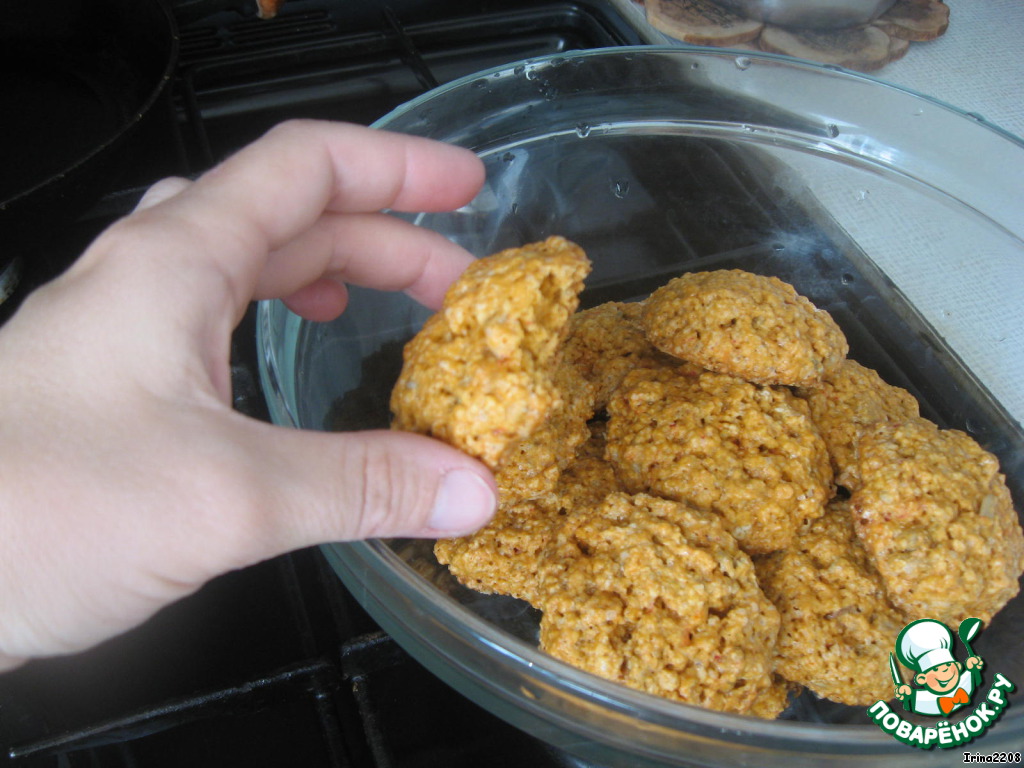 Oatmeal cookies with pudding and seeds
