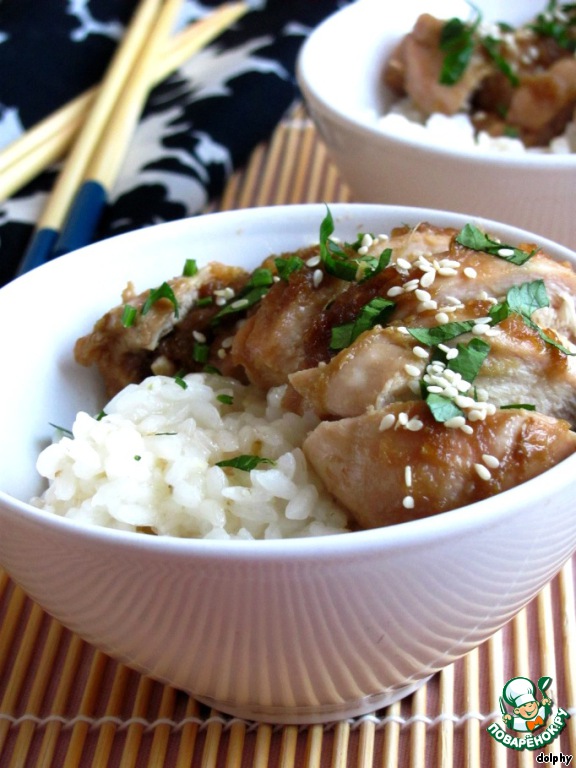 Chicken with ginger in honey-sesame sauce