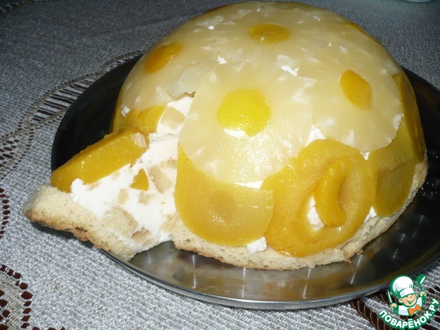 Cake pineapple-peach Dome