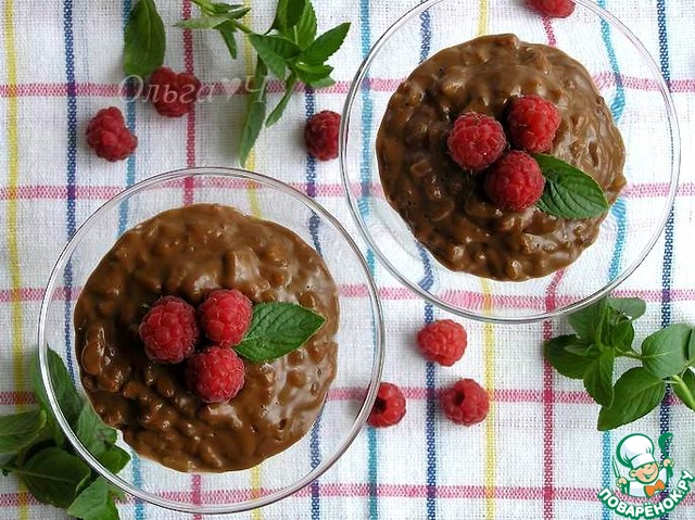 Champorado-Filipino chocolate porridge or pudding