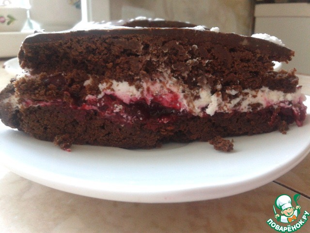 Chocolate cake with cherries