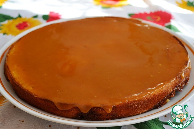 Yoghurt cake with butterscotch