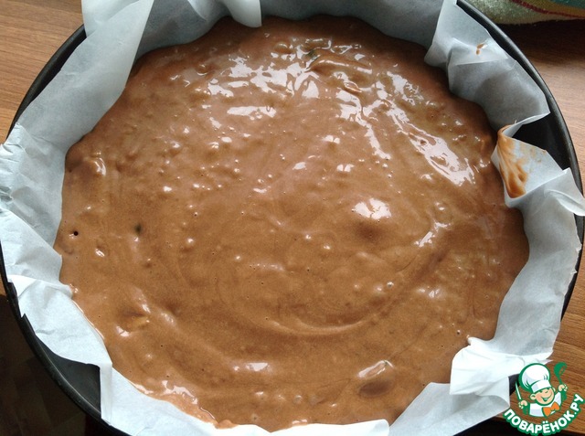 Chocolate cake with fruits and nuts 