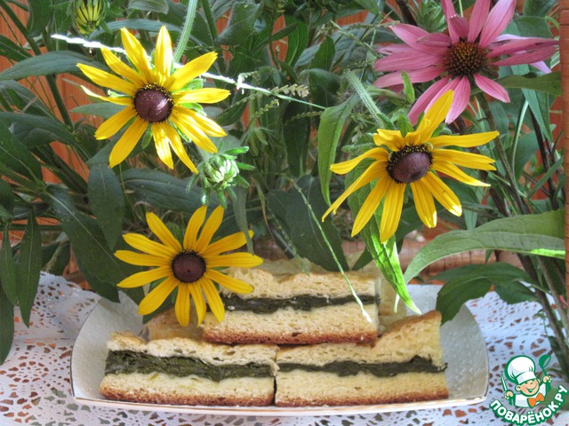 Pie with sorrel 