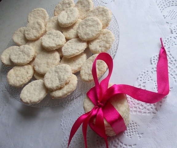 Coconut cookies