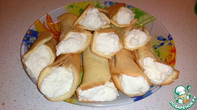 Kites with chocolate butter cream