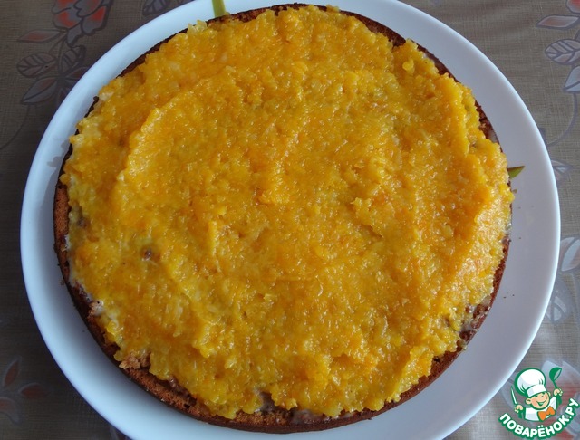 Lenten cake with fruit