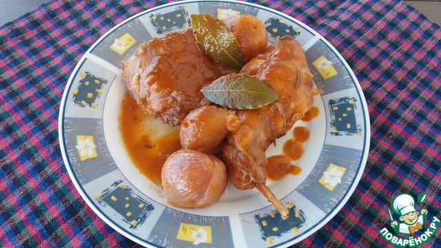 Stifado with rabbit