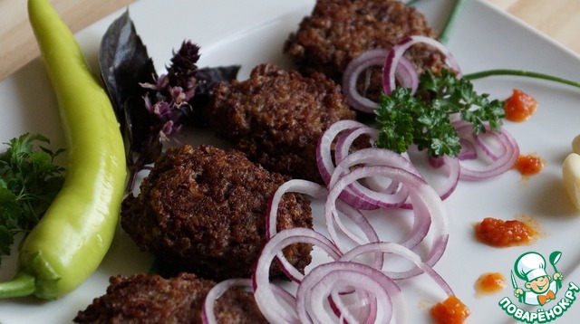 Pancakes-patties of bird giblets