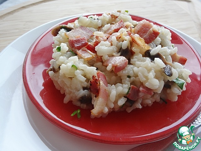 Risotto with mushrooms and bacon