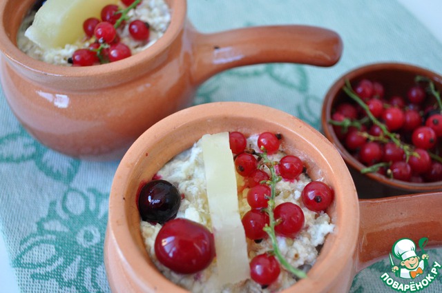 Casserole with green buckwheat and pineapple