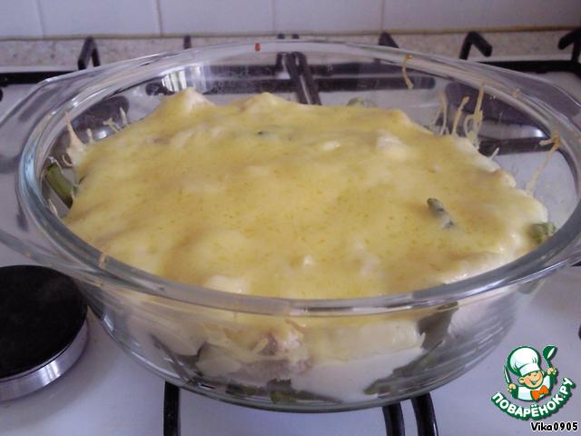 Chicken and green beans with sauce