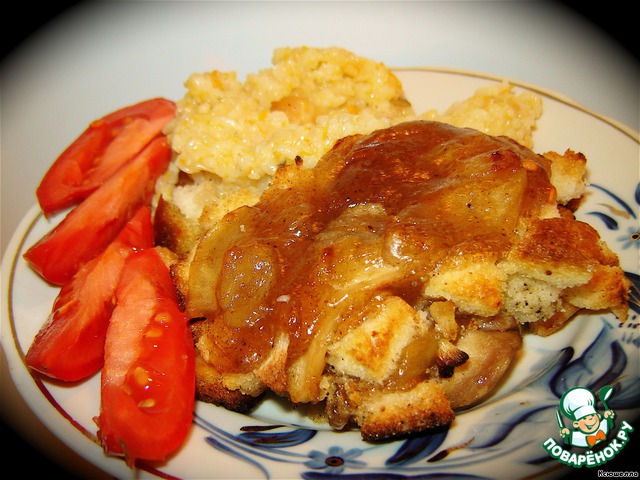 Chicken in Apple sauce with croutons