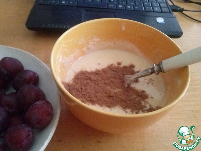 Plum-cheesecake dessert in 15 minutes