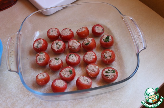 Pasta with stuffed tomatoes