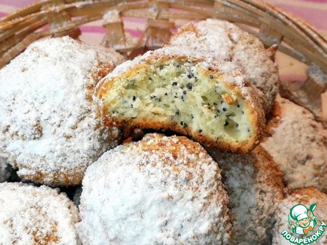 Cookies with poppy seeds in the batter