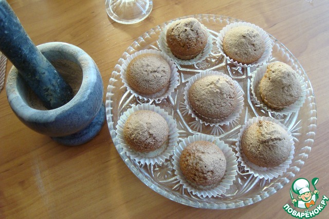 Кексы пшённые с шоколадными конфетами