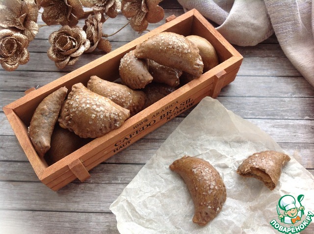 Chocolate empanadas