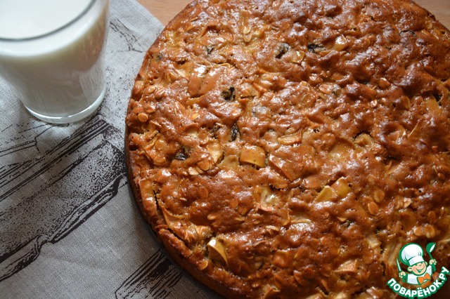 Apple pie with honey
