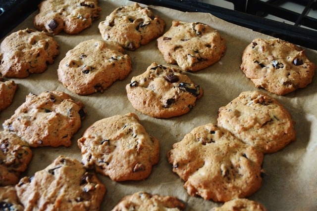 Cookies with dried plums