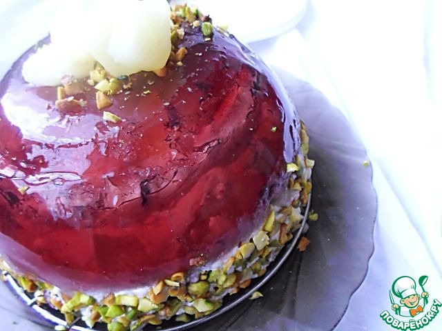 Cherry-pineapple layered dessert