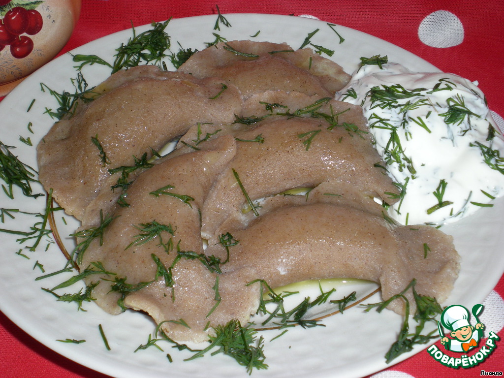 Dumplings made of buckwheat flour with cottage cheese