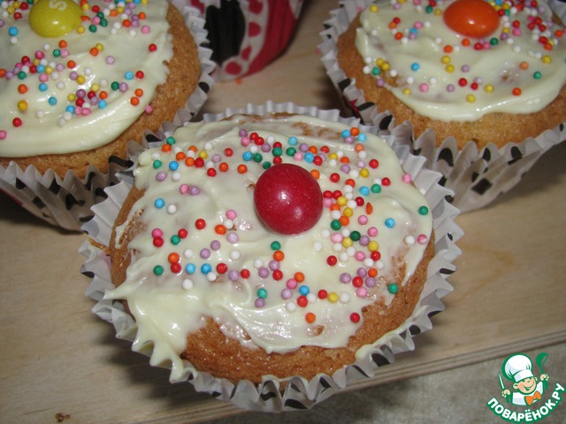 Праздничные маффины (бисквитные)