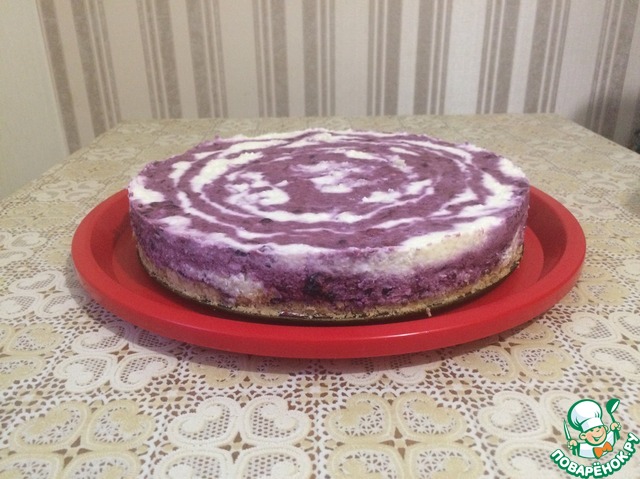 Striped cheesecake