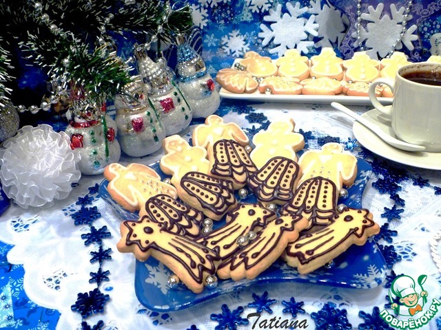 Christmas cookies with chocolate icing