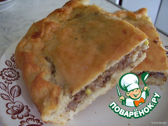 Пирог с начинкой из грибов и гречневой крупы