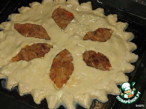 Delicious cheese pie with cabbage